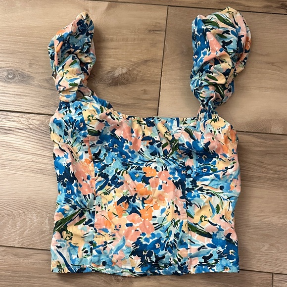 Abercrombie & Fitch Tops - Abercrombie & Fitch Blue and Orange Floral Crop Top